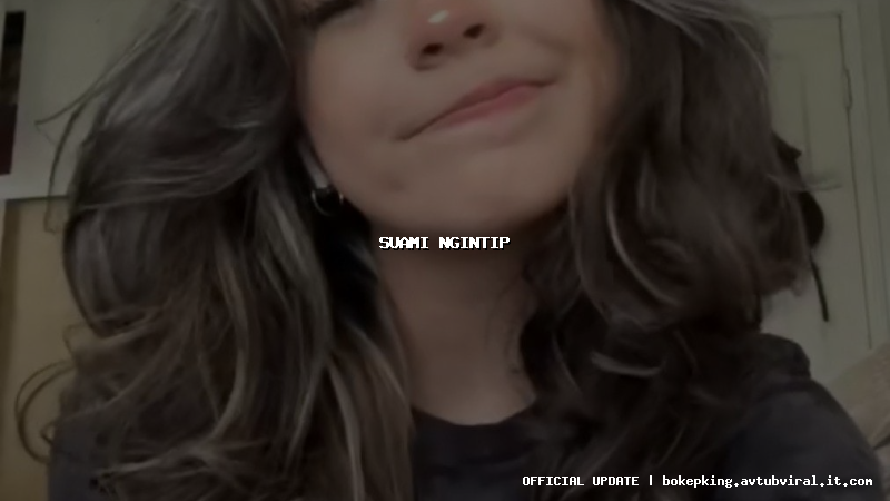 suami ngintip suami ngintip